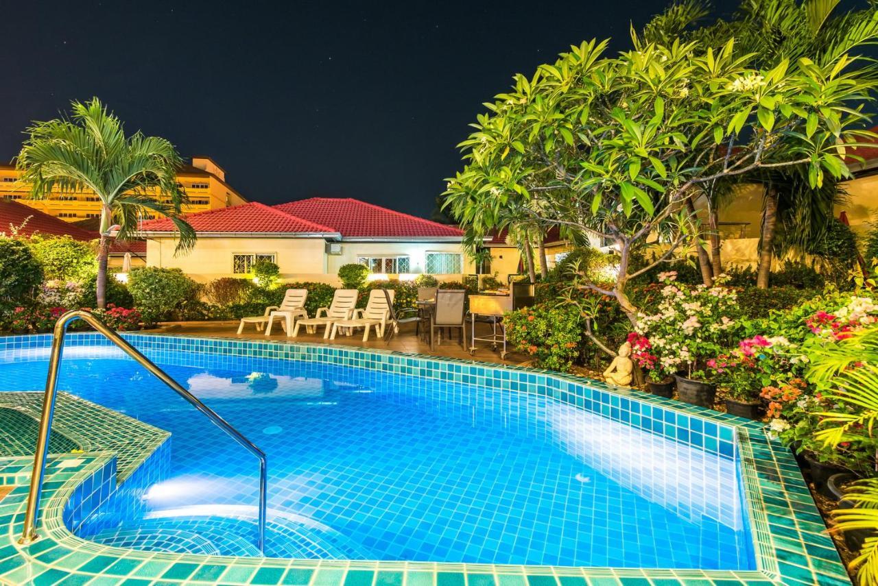 Butterfly Garden Boutique Residences Large Luxury Apts And Villas A Lifetsyle Destination By Neang, Everything You Need All Right Here 1-3 Bedrooms 110 To 190 Sq Mtrs, 2 Full Bathrooms, Rain Shower, Spa Bath, Bbq, Free Wifi, Staff 24-7, Close To Beac Pattaya Dış mekan fotoğraf
