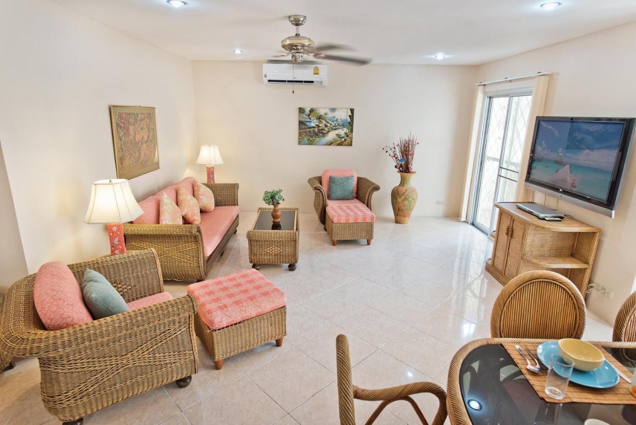 Butterfly Garden Boutique Residences Large Luxury Apts And Villas A Lifetsyle Destination By Neang, Everything You Need All Right Here 1-3 Bedrooms 110 To 190 Sq Mtrs, 2 Full Bathrooms, Rain Shower, Spa Bath, Bbq, Free Wifi, Staff 24-7, Close To Beac Pattaya Dış mekan fotoğraf