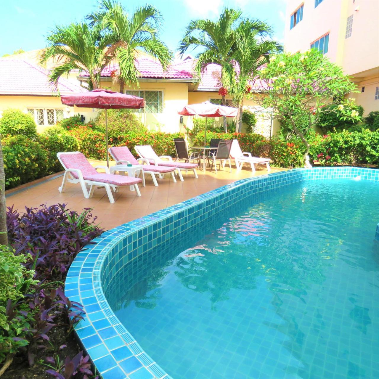 Butterfly Garden Boutique Residences Large Luxury Apts And Villas A Lifetsyle Destination By Neang, Everything You Need All Right Here 1-3 Bedrooms 110 To 190 Sq Mtrs, 2 Full Bathrooms, Rain Shower, Spa Bath, Bbq, Free Wifi, Staff 24-7, Close To Beac Pattaya Dış mekan fotoğraf