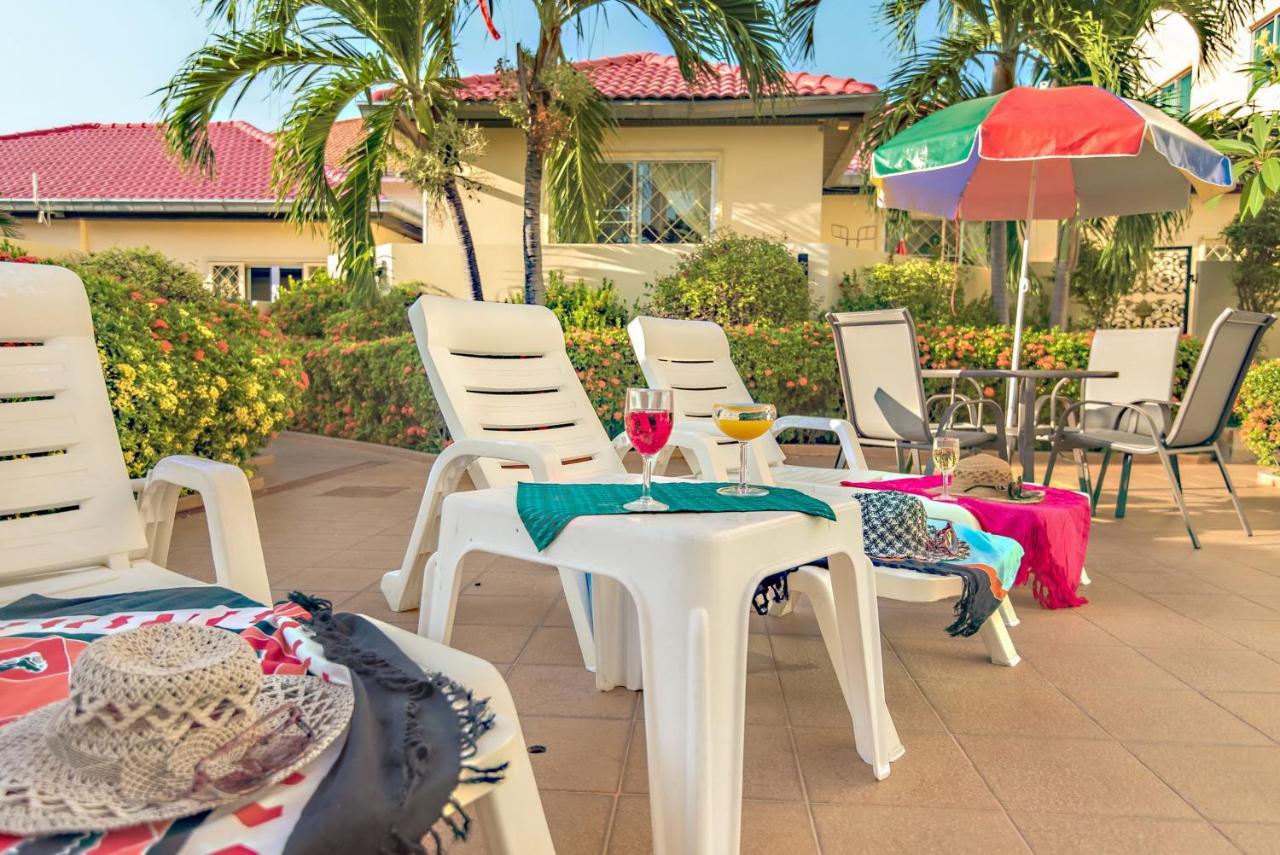 Butterfly Garden Boutique Residences Large Luxury Apts And Villas A Lifetsyle Destination By Neang, Everything You Need All Right Here 1-3 Bedrooms 110 To 190 Sq Mtrs, 2 Full Bathrooms, Rain Shower, Spa Bath, Bbq, Free Wifi, Staff 24-7, Close To Beac Pattaya Dış mekan fotoğraf