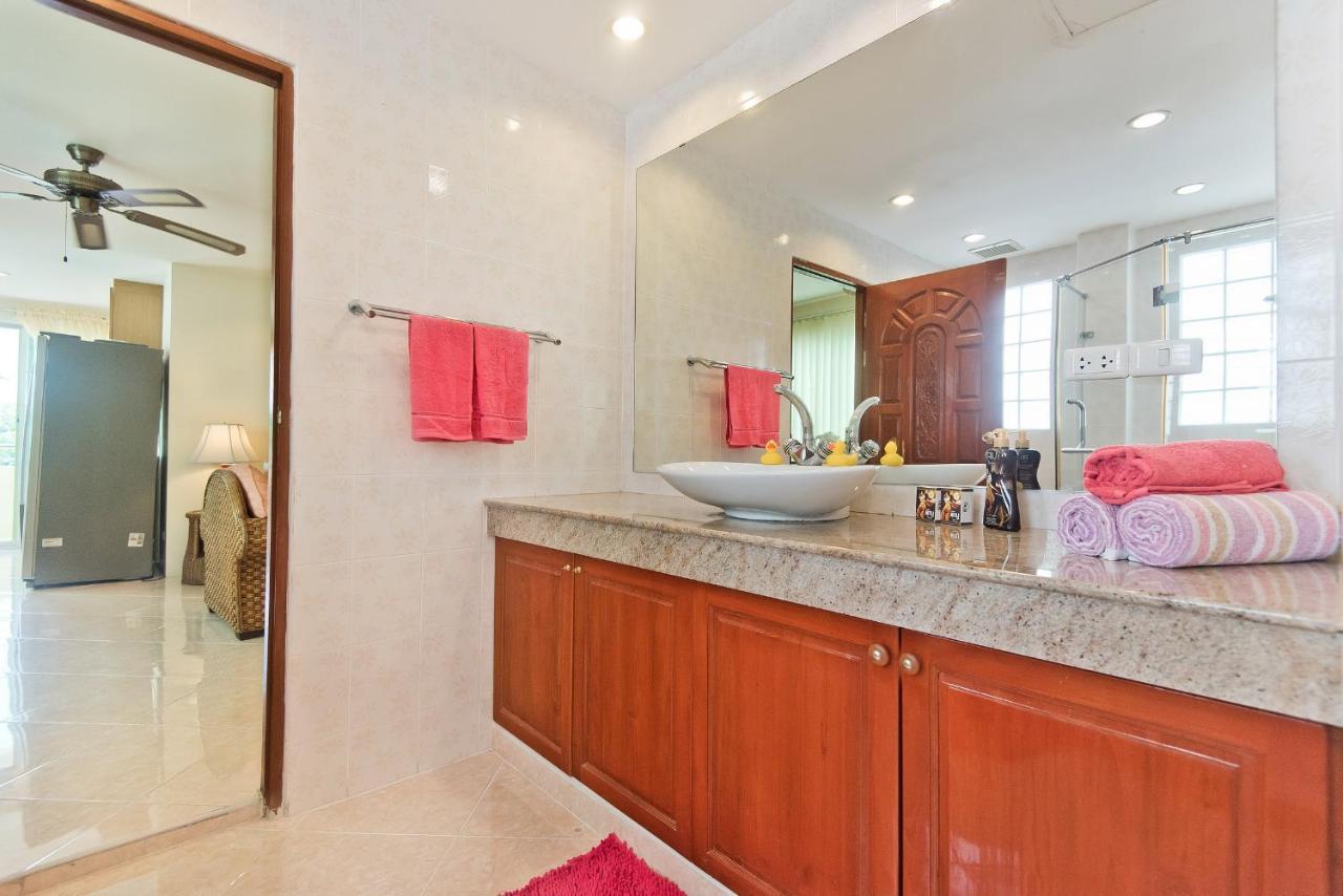 Butterfly Garden Boutique Residences Large Luxury Apts And Villas A Lifetsyle Destination By Neang, Everything You Need All Right Here 1-3 Bedrooms 110 To 190 Sq Mtrs, 2 Full Bathrooms, Rain Shower, Spa Bath, Bbq, Free Wifi, Staff 24-7, Close To Beac Pattaya Dış mekan fotoğraf