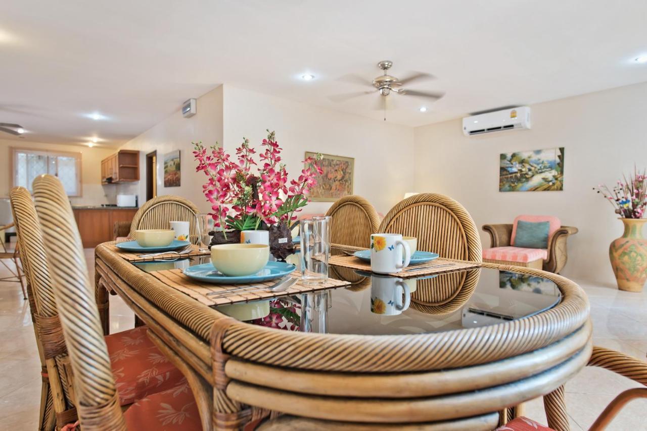Butterfly Garden Boutique Residences Large Luxury Apts And Villas A Lifetsyle Destination By Neang, Everything You Need All Right Here 1-3 Bedrooms 110 To 190 Sq Mtrs, 2 Full Bathrooms, Rain Shower, Spa Bath, Bbq, Free Wifi, Staff 24-7, Close To Beac Pattaya Dış mekan fotoğraf
